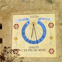 Cadran solaire 1609 : date de construction de la ferme