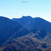 Au loin, le Mont Pelat…