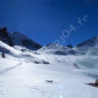 Au centre : Tête de Plate Lombarde