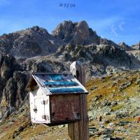 Col de Mary : la plus haute boîte aux lettres d’Europe !