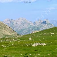 Au loin, Chapeau de Gendarme, Brec Second, Brec Premier