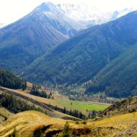 Descente sur Larche…