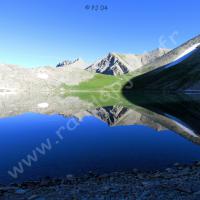 Reflets sur le lac des Garrets