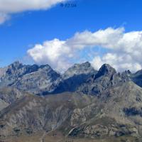 Au premier plan : La Meyna