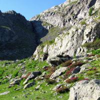 En vue du goulet rocheux