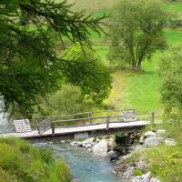 Petit pont sur l'Ubayette